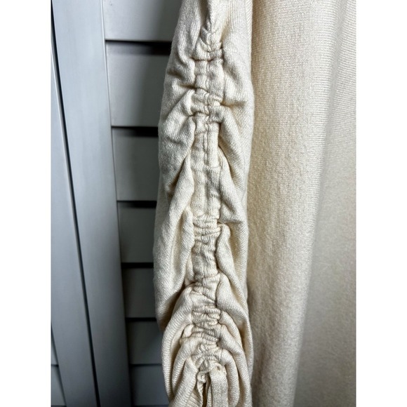 Max Studio Ruched Dolman Sleeve Scoop Neck Sweater Women's Size XL Cream - Picture 5 of 8